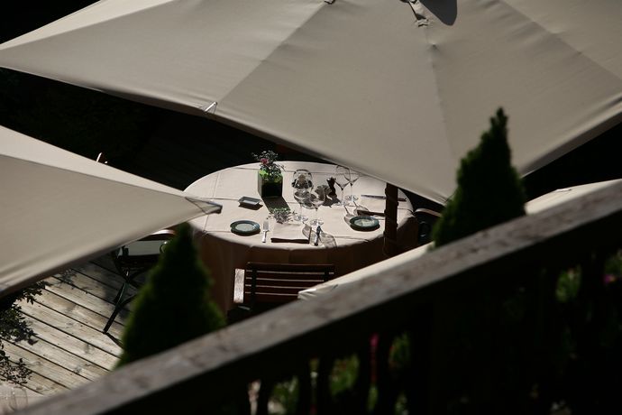 Imagen del bar/restaurante del Hotel Les Chalets du Mont d'Arbois and Spa. Foto 3