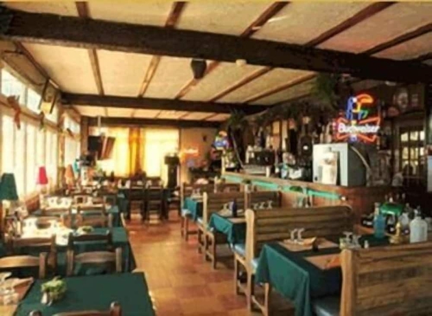 Imagen del bar/restaurante del Hotel Les Chamois. Foto 3