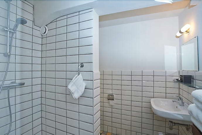 Imagen de la habitación del Hotel Les Charmes. Foto 14