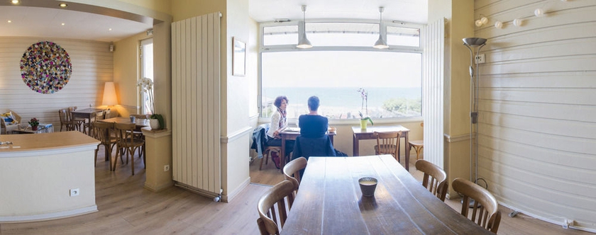 Imagen del bar/restaurante del Hotel Les Charmettes, Saint Malo. Foto 6