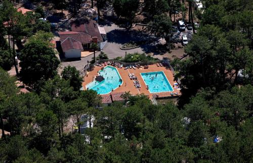 Imagen general del Hotel Les Chevreuils. Foto 4