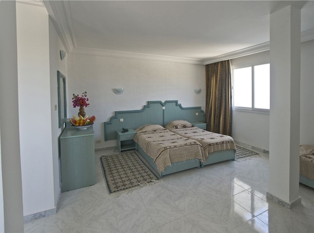 Imagen de la habitación del Hotel Les Colombes. Foto 4