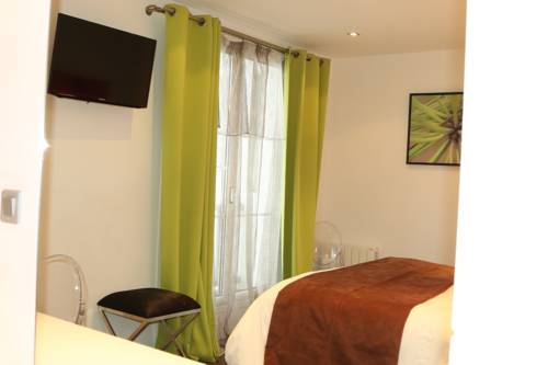 Imagen de la habitación del Hotel Les Colonnes. Foto 9