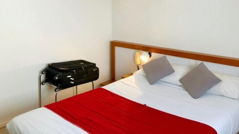 Imagen de la habitación del Hotel Les Cordeliers. Foto 15