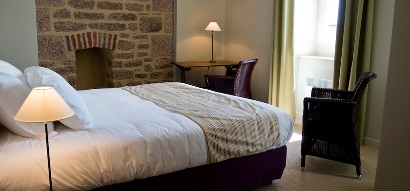 Imagen de la habitación del Hotel Les Costans, The Originals Relais (relais Du Silence). Foto 6