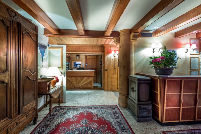 Imagen de los interiores del Hotel Les Crêtes Blanches. Foto 7