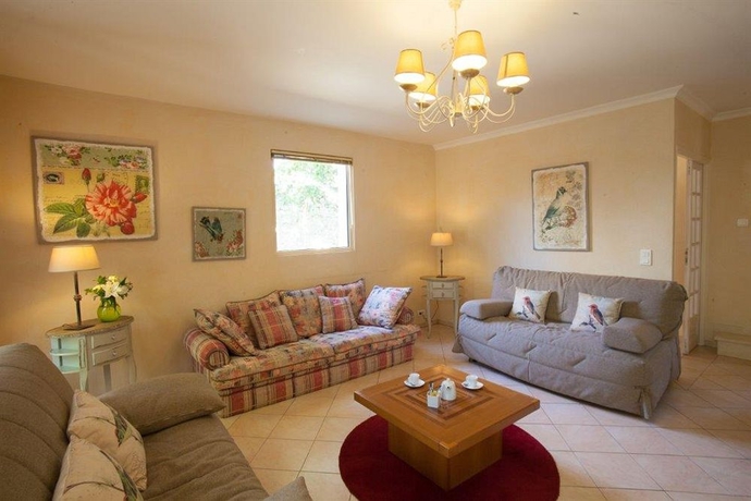 Imagen de los interiores del Hotel Les Demeures de Varennes, BW Signature Collection. Foto 8