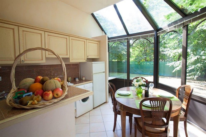 Imagen de la habitación del Hotel Les Demeures de Varennes, BW Signature Collection. Foto 5