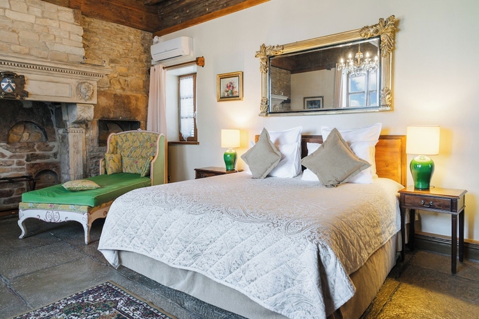 Imagen de la habitación del Hotel Les Deux Chevres Gevrey-Chambertin. Foto 2