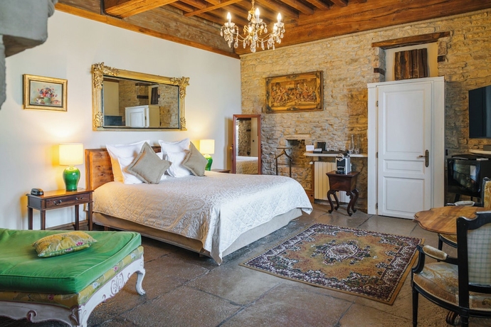 Imagen de la habitación del Hotel Les Deux Chevres Gevrey-Chambertin. Foto 3