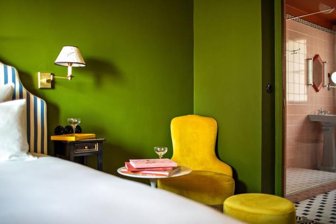 Imagen de la habitación del Hotel Les Deux Gares. Foto 2