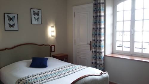 Imagen de la habitación del Hotel Les Deux Magots. Foto 5