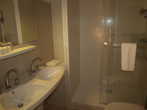 Imagen de la habitación del Hotel Les Deux Magots. Foto 14