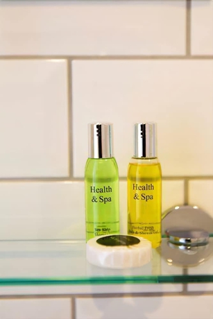 Imagen de la habitación del Hotel Les Douvres. Foto 15