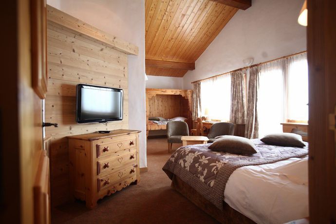 Imagen de la habitación del Hotel Les Ducs de Savoie. Foto 6