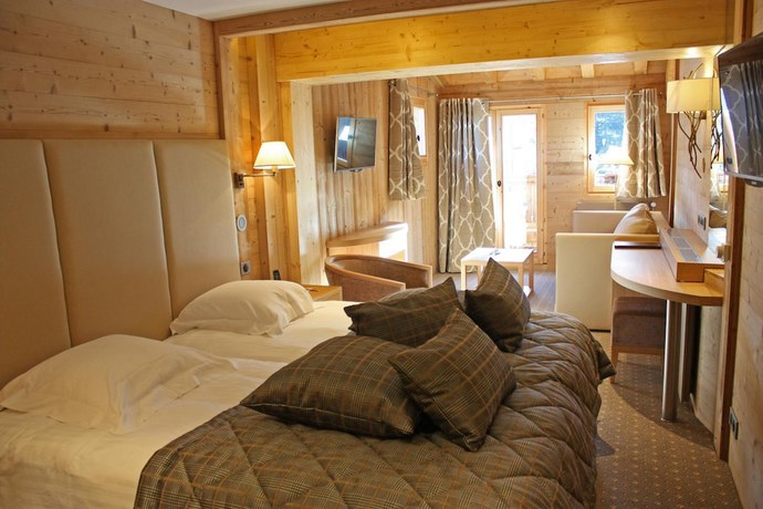 Imagen de la habitación del Hotel Les Ducs de Savoie. Foto 7