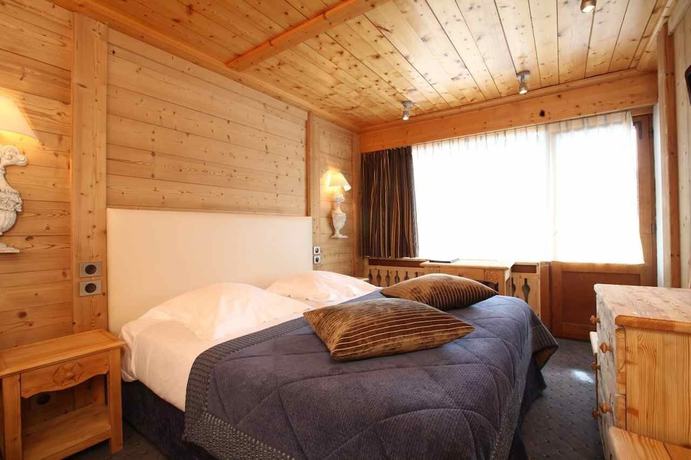 Imagen de la habitación del Hotel Les Ducs de Savoie. Foto 8