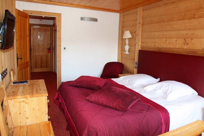 Imagen de la habitación del Hotel Les Ducs de Savoie. Foto 14