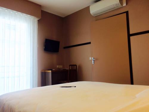 Imagen de la habitación del Hotel Les Dunes. Foto 5