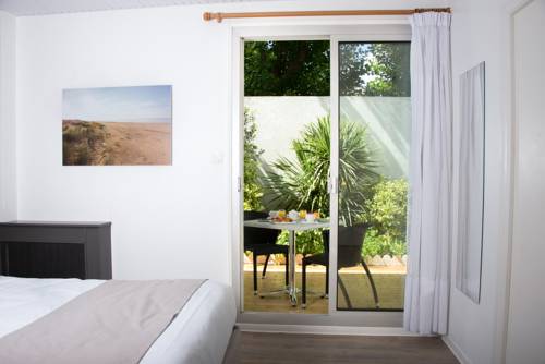 Imagen de la habitación del Hotel Les Dunes, La Tranche-sur-Mer. Foto 3