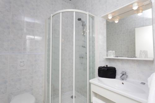 Imagen de la habitación del Hotel Les Dunes, La Tranche-sur-Mer. Foto 7