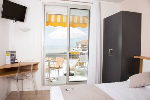 Imagen de la habitación del Hotel Les Dunes, La Tranche-sur-Mer. Foto 10