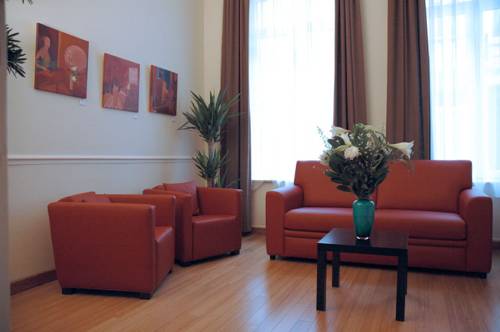 Imagen de la habitación del Hotel Les Ecrins. Foto 5