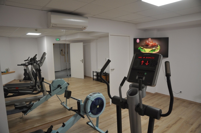 Imagen de los interiores del Hotel Les Elmes - , Spa and Plage Privée. Foto 16