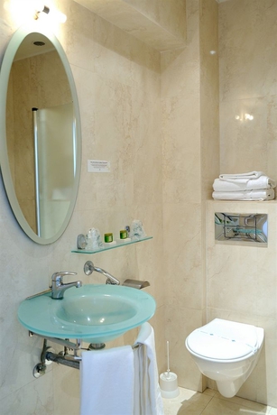 Imagen de la habitación del Hotel Les Elmes - , Spa and Plage Privée. Foto 7
