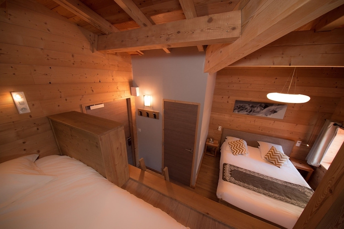 Imagen de la habitación del Hotel Les Escondus. Foto 11