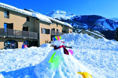 Imagen de la habitación del Hotel Les Esquirousses. Foto 2