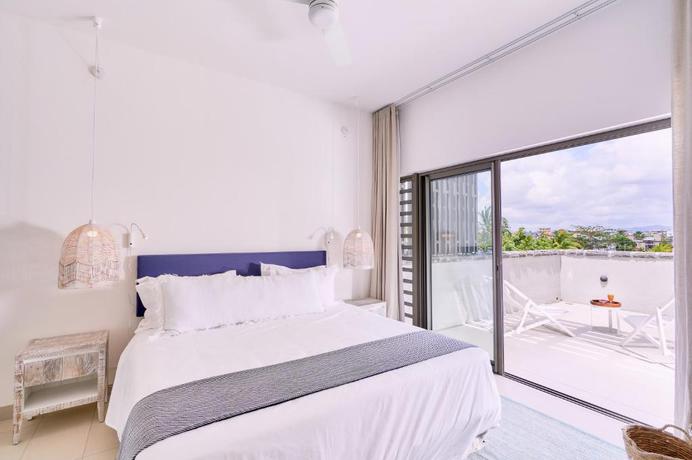 Imagen general del Hotel Les Estivales Beachfront by LOV. Foto 2