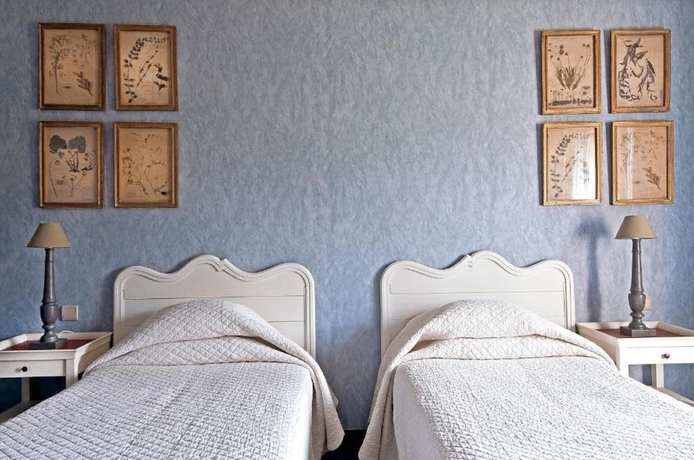 Imagen de la habitación del Hotel Les Etangs De Corot. Foto 10