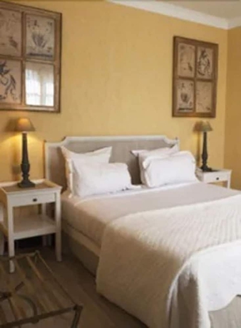 Imagen de la habitación del Hotel Les Etangs De Corot. Foto 12