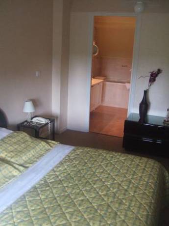 Imagen de la habitación del Hotel Les Etangs De Guibert. Foto 7