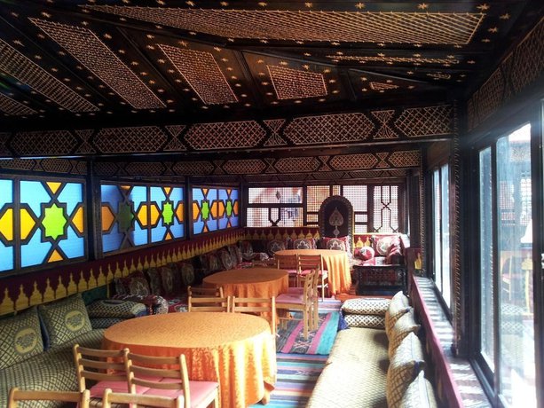 Imagen del bar/restaurante del Hotel Les Etoiles Du Toubkal. Foto 9