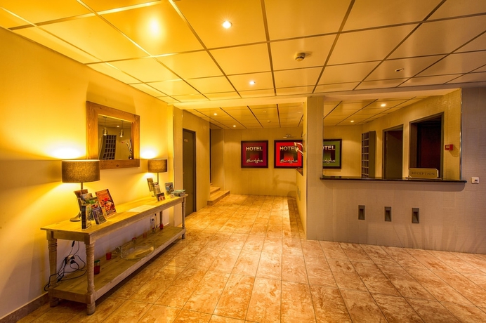 Imagen de los interiores del Hotel Les Eucalyptus. Foto 19