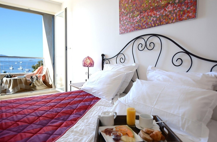 Imagen de la habitación del Hotel Les Eucalyptus. Foto 12