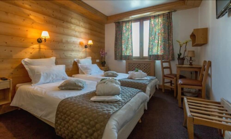 Imagen de la habitación del Hotel Les Flocons. Foto 10