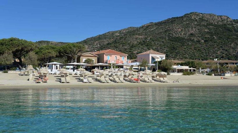 Imagen de los exteriores del Hotel Les Flots Bleus, LE LAVANDOU. Foto 14