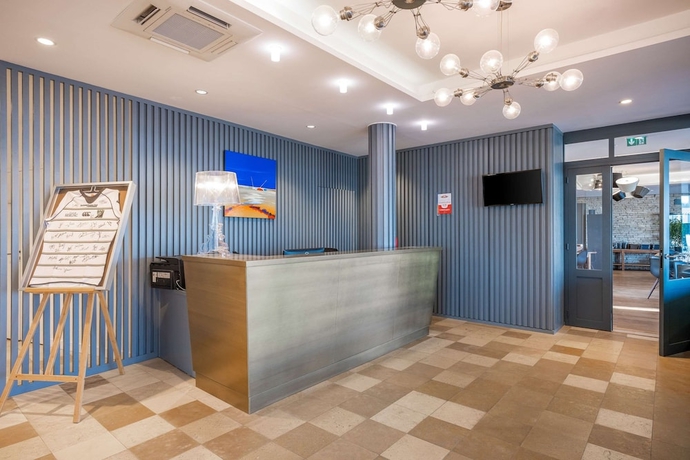 Imagen de los interiores del Hotel Les Flots - Chatelaillon Plage. Foto 17
