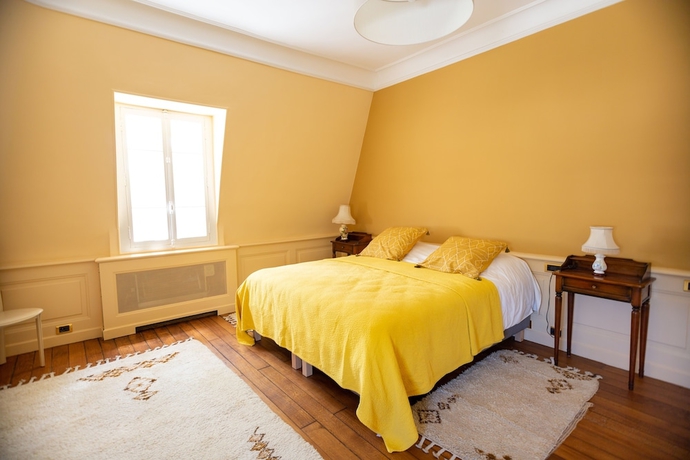 Imagen de la habitación del Hotel Les Frênes En Provence. Foto 4