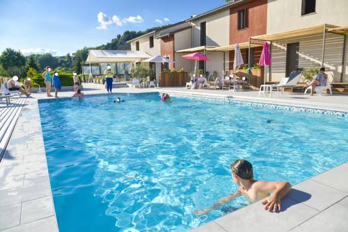 Imagen de la habitación del Hotel Les Gabarres. Foto 2