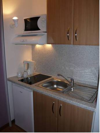 Imagen de la habitación del Hotel Les Gabarres. Foto 11