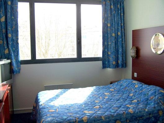 Imagen general del Hotel Les Gens De Mer La Rochelle. Foto 7