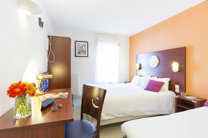 Imagen de la habitación del Hotel Les Gens De Mer Lorient. Foto 3