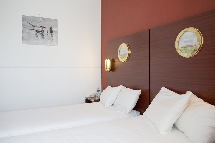 Imagen de la habitación del Hotel Les Gens De Mer Lorient. Foto 12
