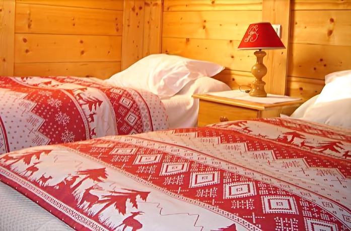 Imagen de la habitación del Hotel Les Glaciers. Foto 11