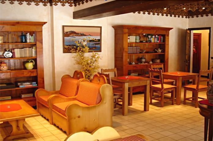 Imagen de los interiores del Hotel Les Glaciers. Foto 14