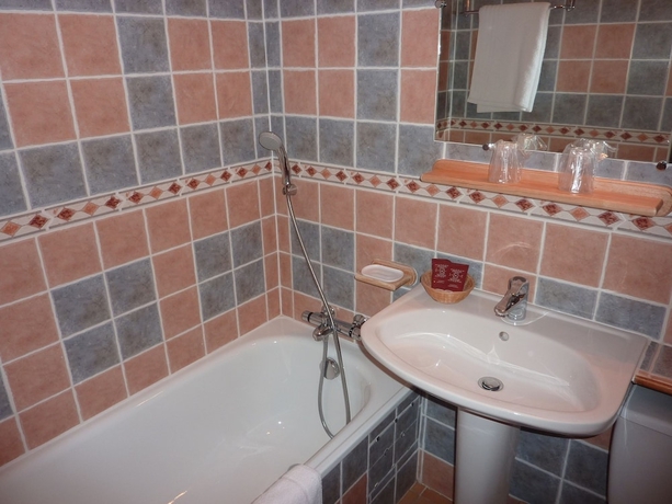 Imagen de la habitación del Hotel Les Gli&egrave;res. Foto 11